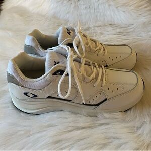 Apex Shoes Mens Size 11M  White Lace Up‎ No Insoles